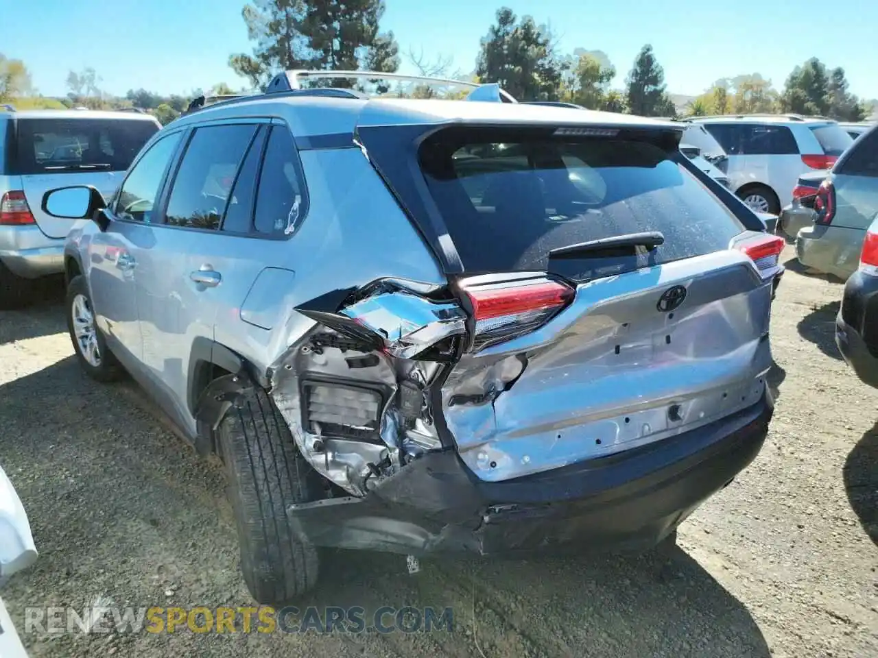 3 Photograph of a damaged car 2T3W1RFV2LW082716 TOYOTA RAV4 2020