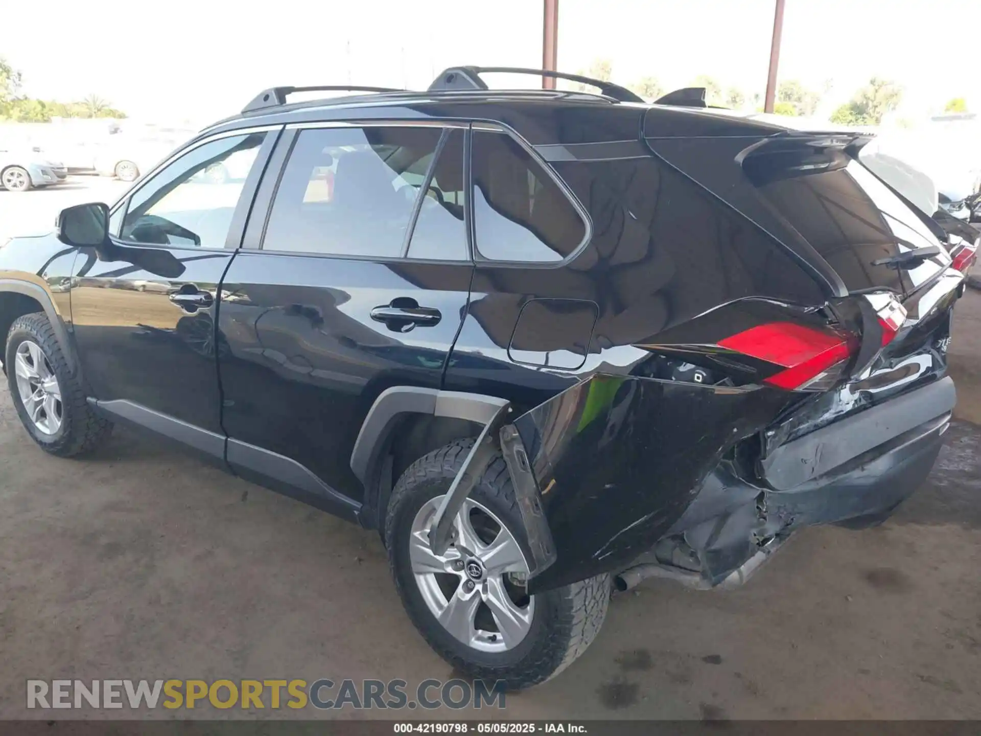 3 Photograph of a damaged car 2T3W1RFV2LW096129 TOYOTA RAV4 2020