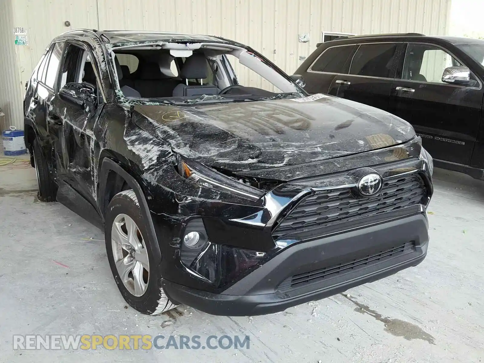 1 Photograph of a damaged car 2T3W1RFV3LC041934 TOYOTA RAV4 2020