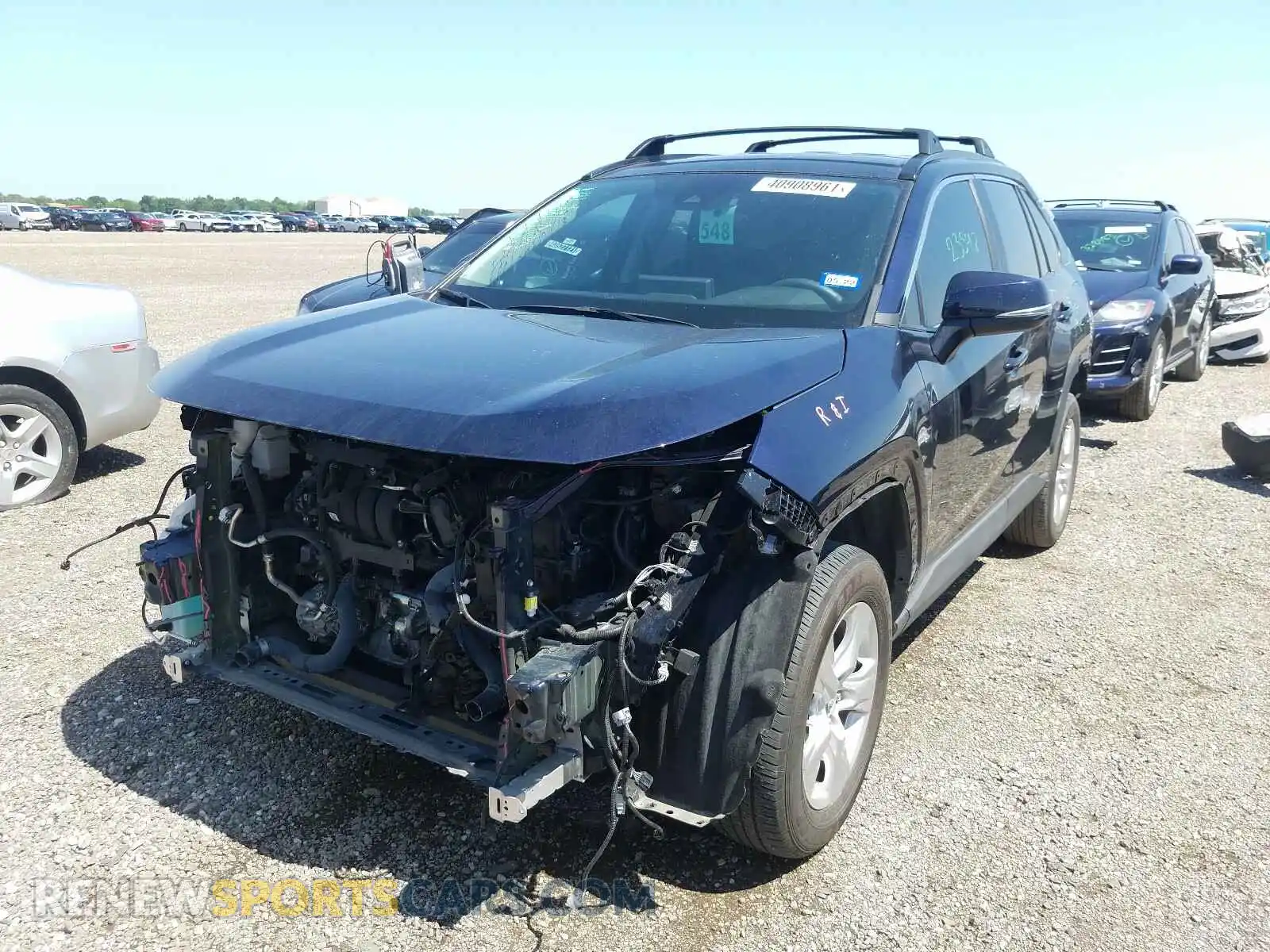 2 fotografías del automóvil dañado 2T3W1RFV3LC049371 TOYOTA RAV4 2020
