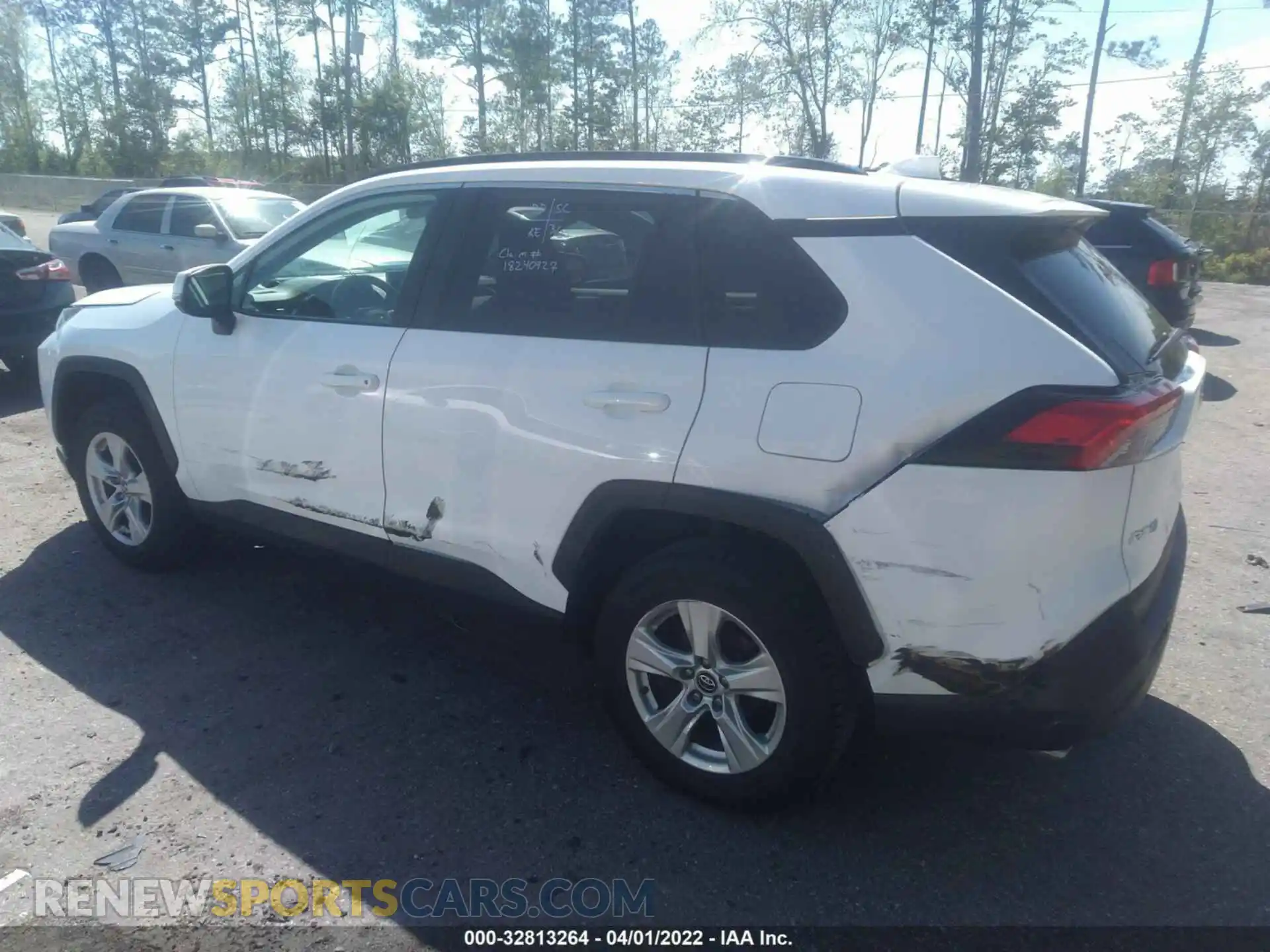 3 Photograph of a damaged car 2T3W1RFV3LC058703 TOYOTA RAV4 2020