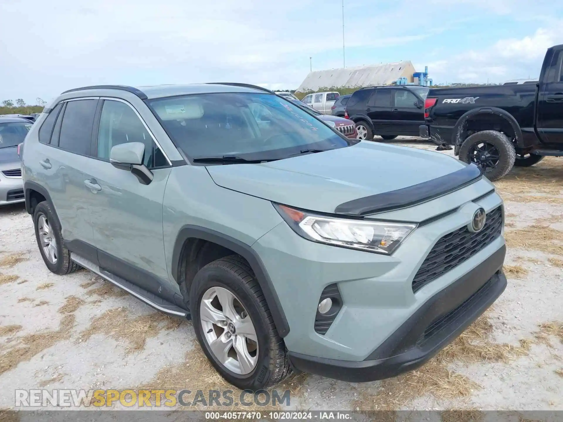 1 Photograph of a damaged car 2T3W1RFV3LC059673 TOYOTA RAV4 2020