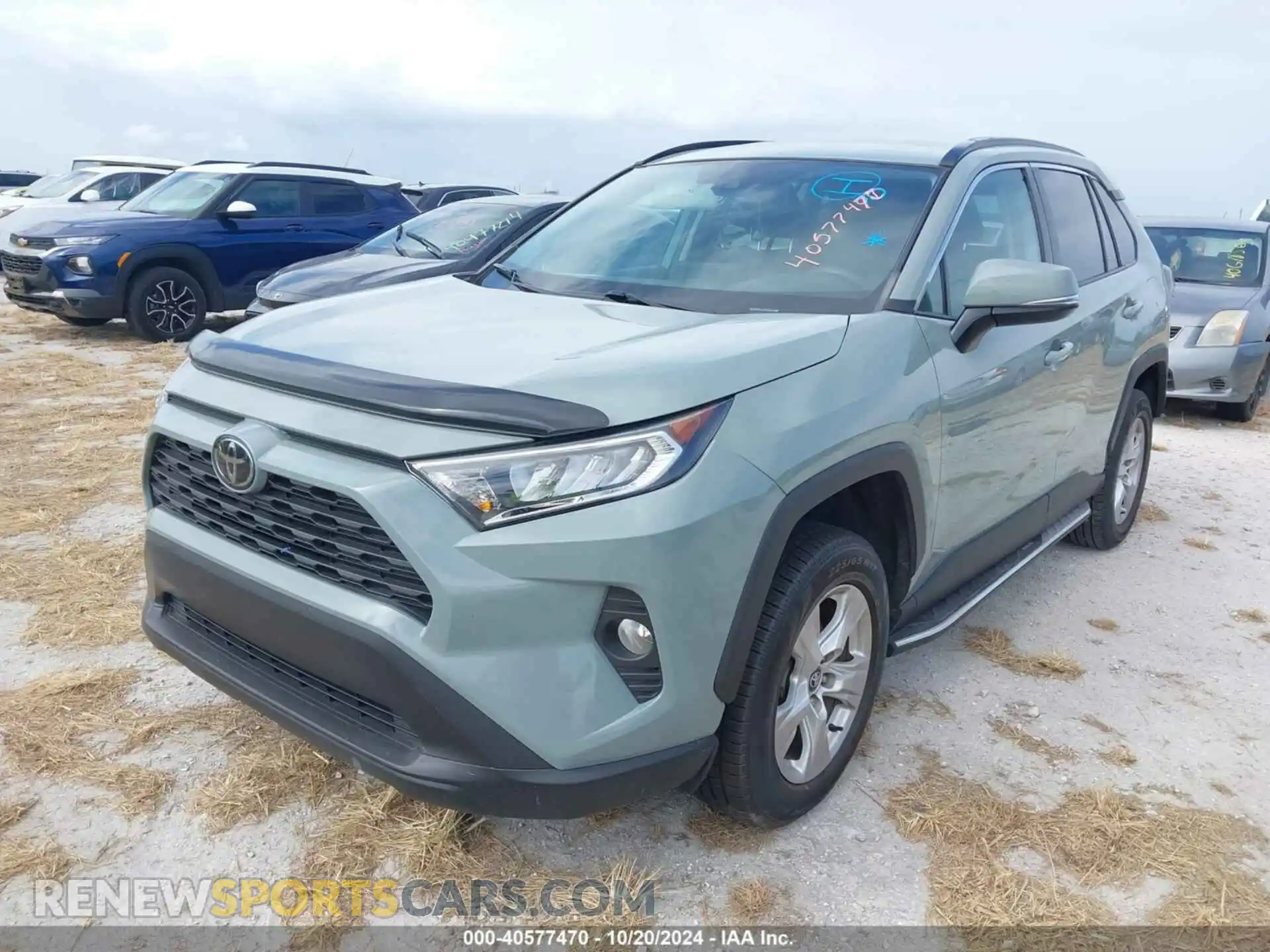 2 Photograph of a damaged car 2T3W1RFV3LC059673 TOYOTA RAV4 2020