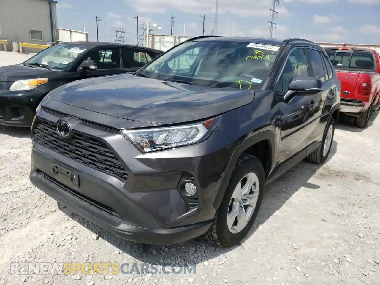 2 Photograph of a damaged car 2T3W1RFV3LW084054 TOYOTA RAV4 2020