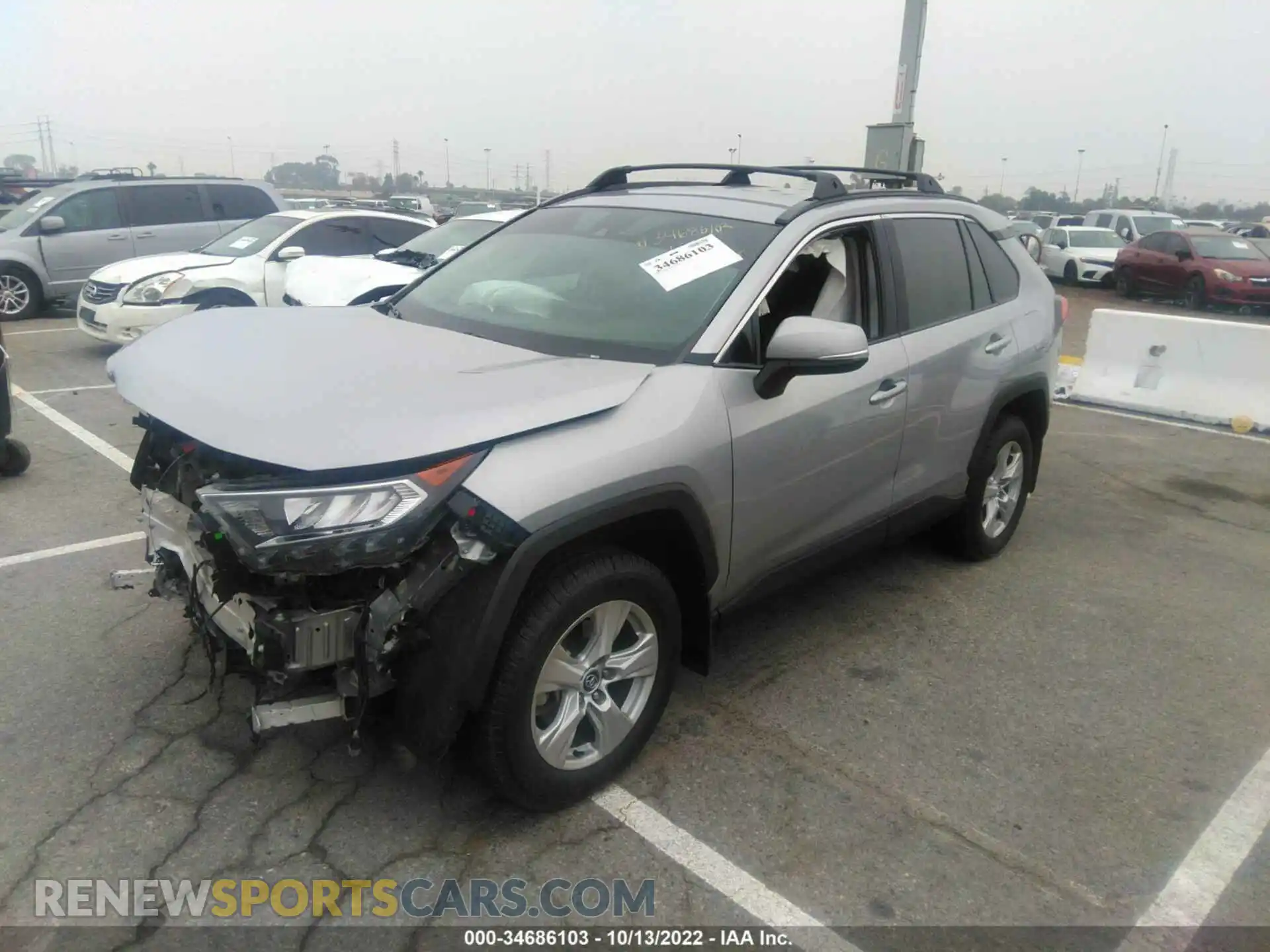 2 Photograph of a damaged car 2T3W1RFV3LW098827 TOYOTA RAV4 2020