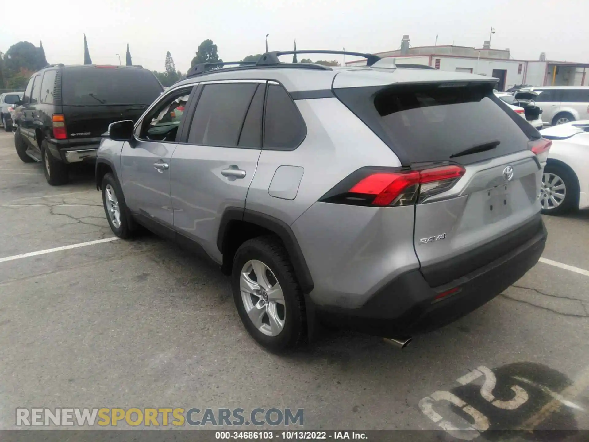 3 Photograph of a damaged car 2T3W1RFV3LW098827 TOYOTA RAV4 2020
