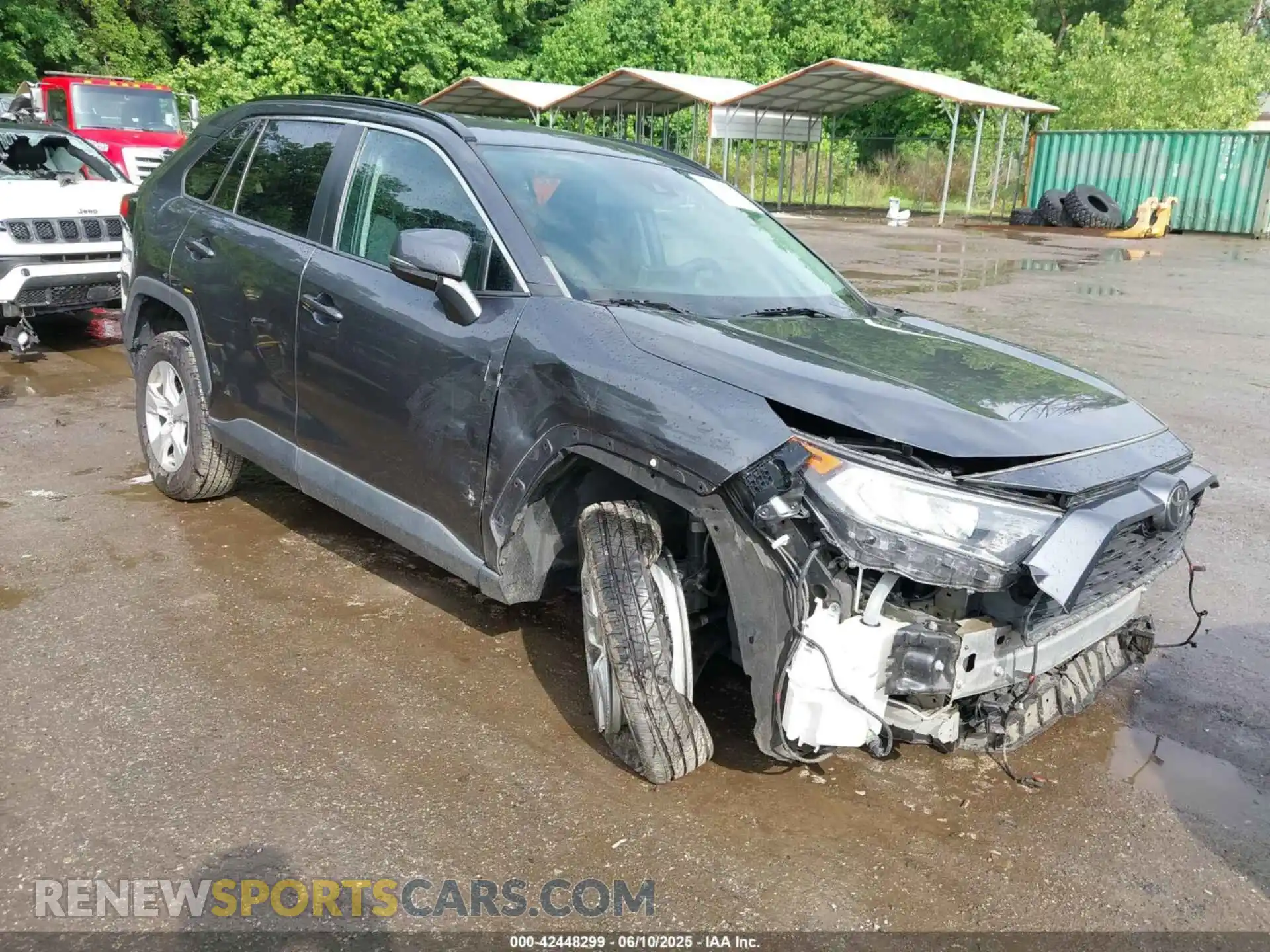 1 Photograph of a damaged car 2T3W1RFV4LC040257 TOYOTA RAV4 2020