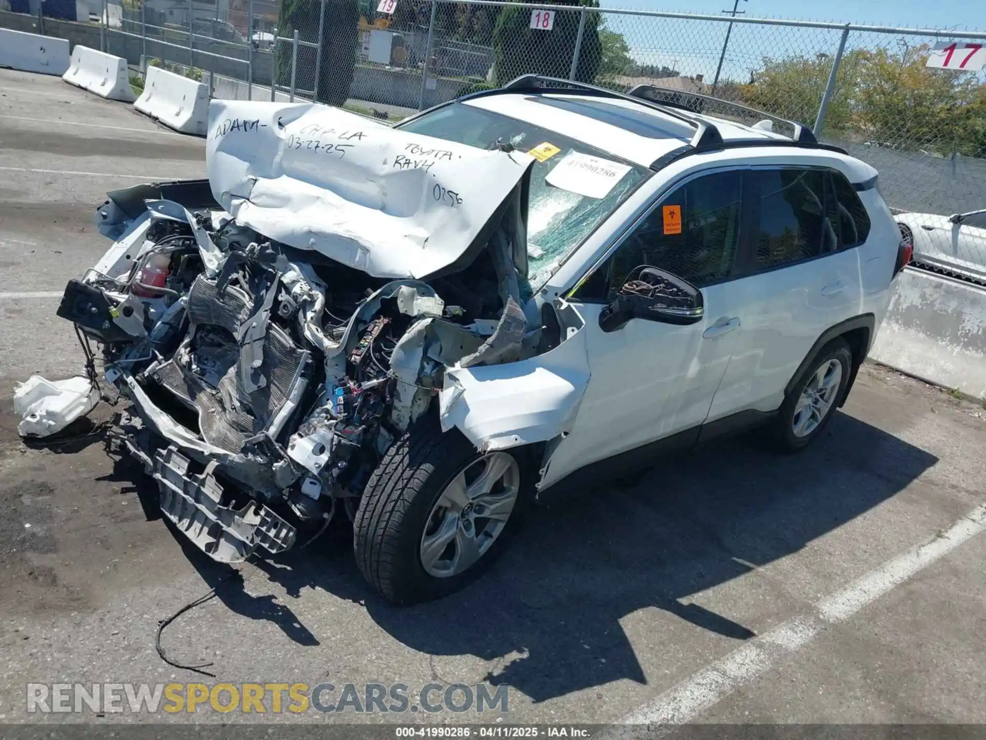 2 Photograph of a damaged car 2T3W1RFV4LC059178 TOYOTA RAV4 2020