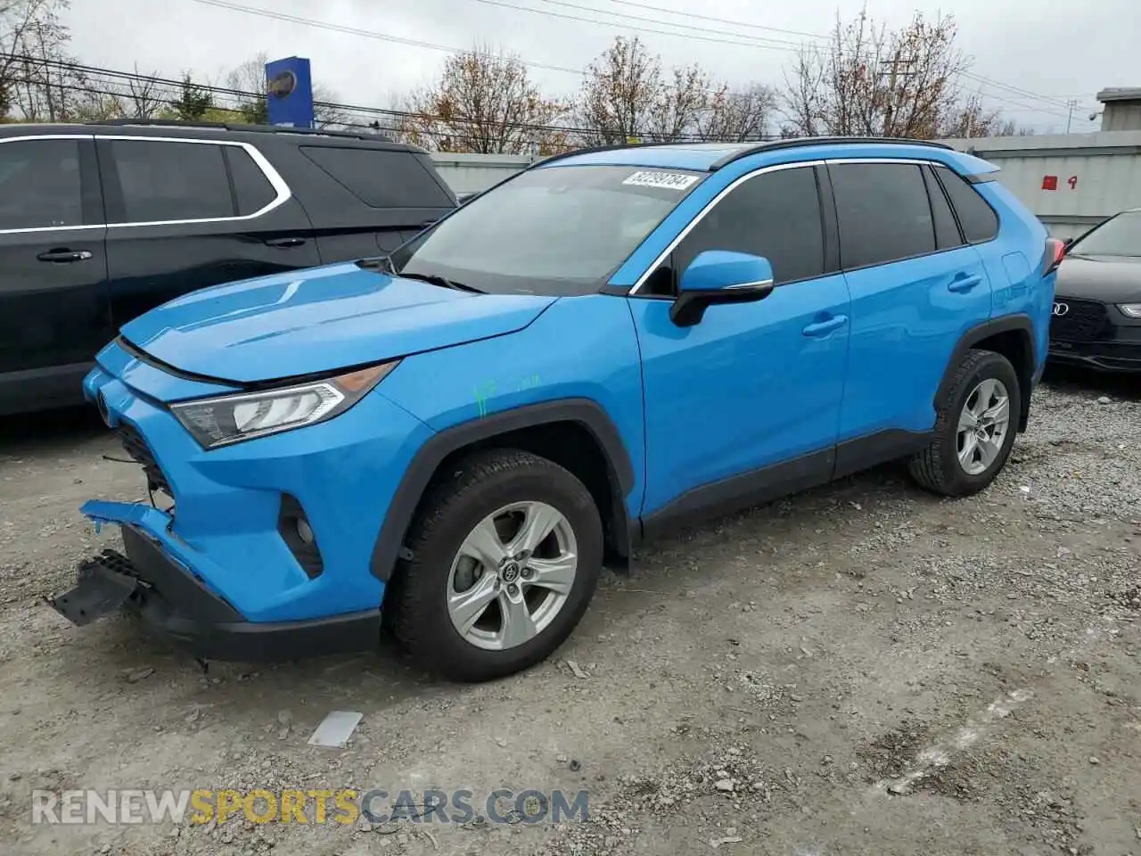 1 Photograph of a damaged car 2T3W1RFV4LC073405 TOYOTA RAV4 2020