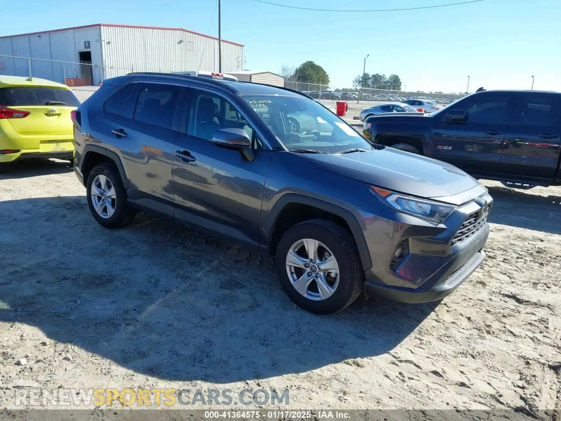 1 Photograph of a damaged car 2T3W1RFV4LW093992 TOYOTA RAV4 2020