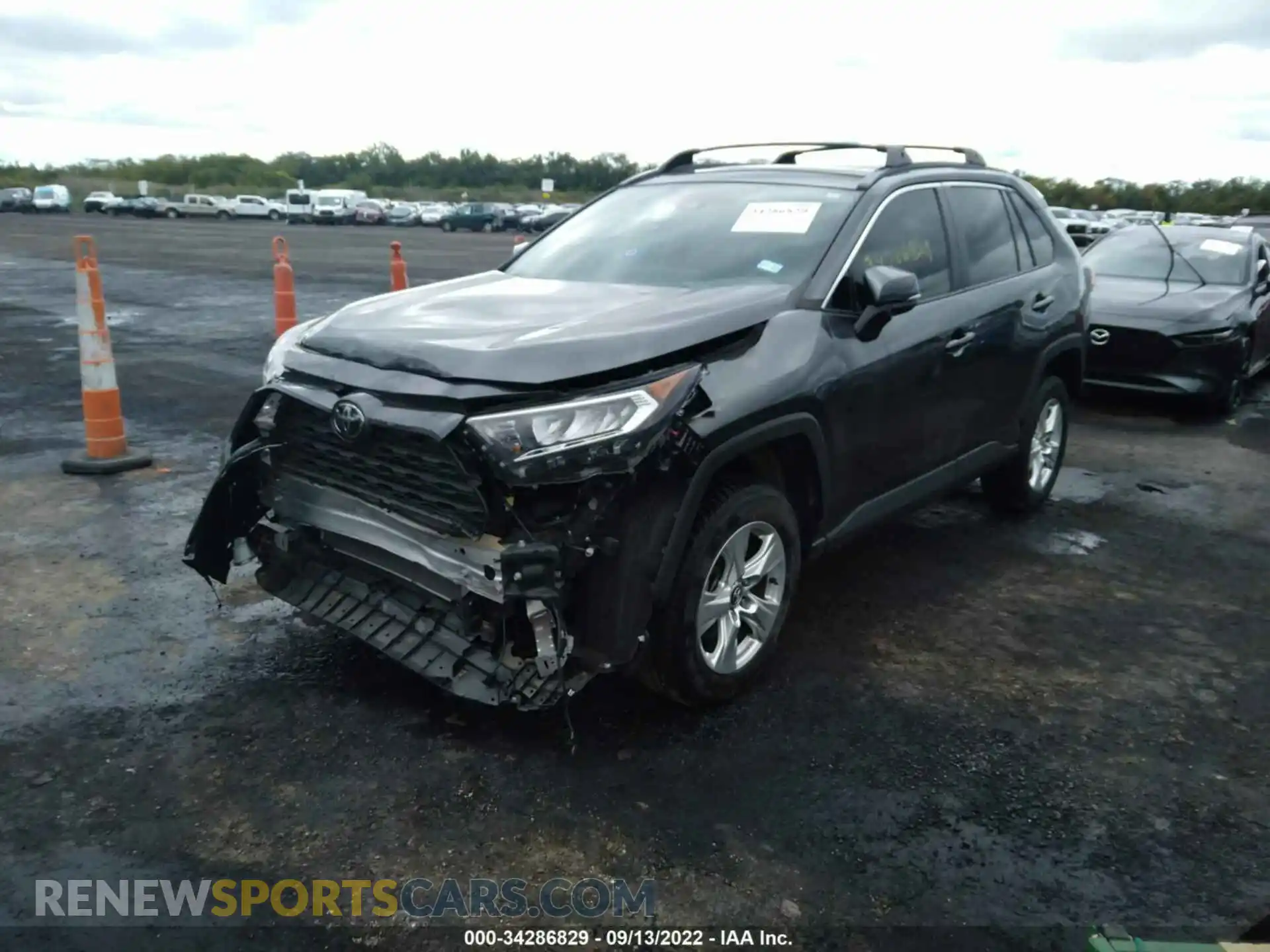 2 Photograph of a damaged car 2T3W1RFV5LC045287 TOYOTA RAV4 2020