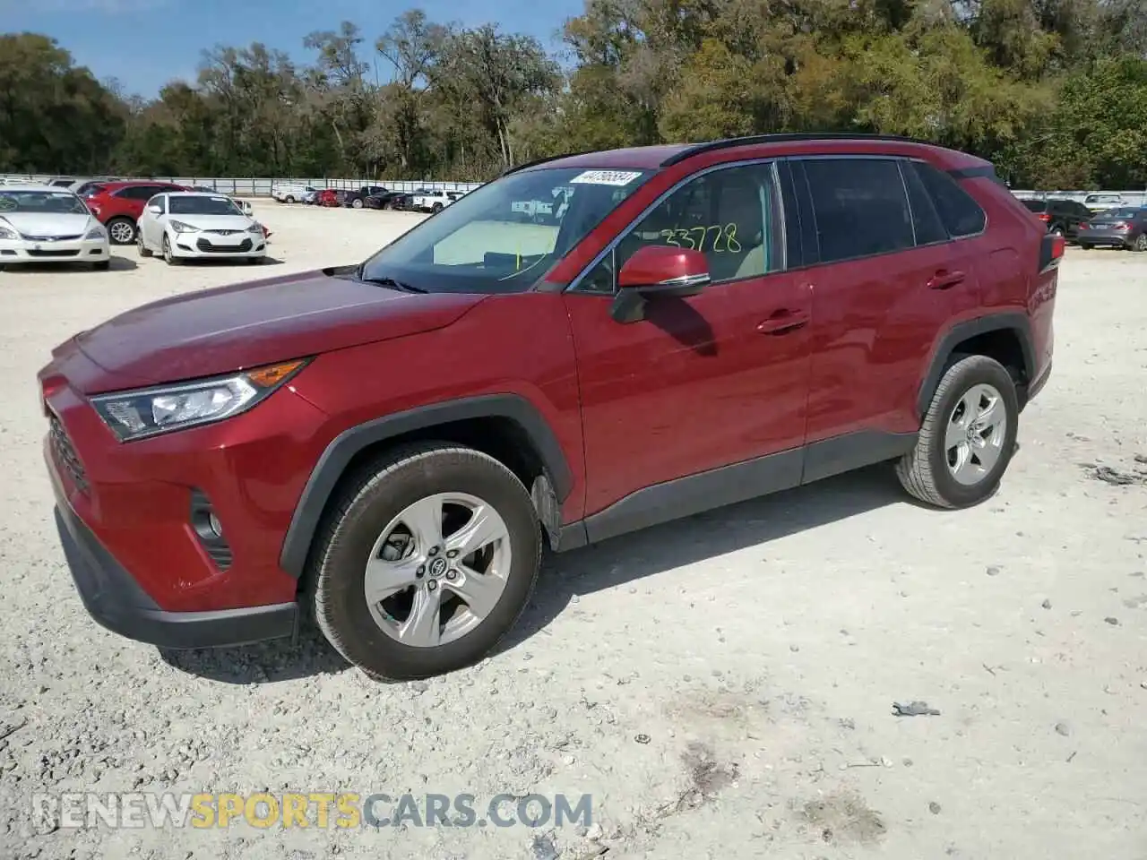 1 Photograph of a damaged car 2T3W1RFV5LC066267 TOYOTA RAV4 2020