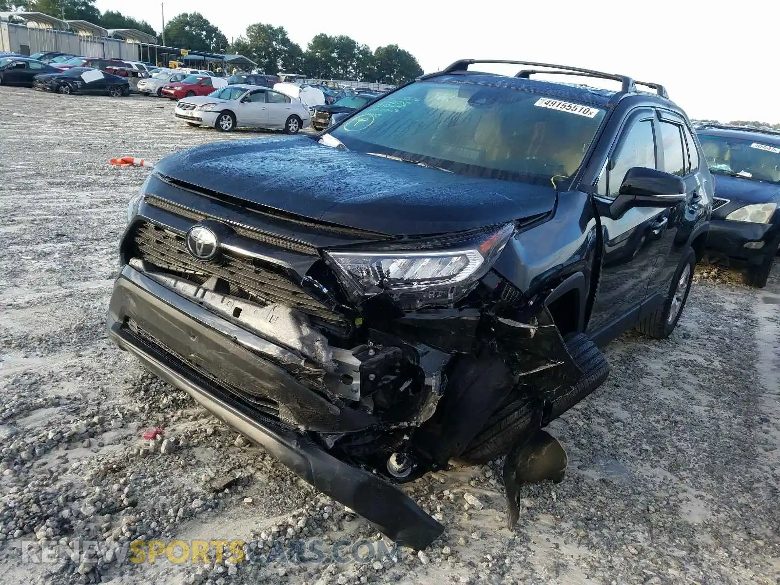 2 Photograph of a damaged car 2T3W1RFV5LW065747 TOYOTA RAV4 2020