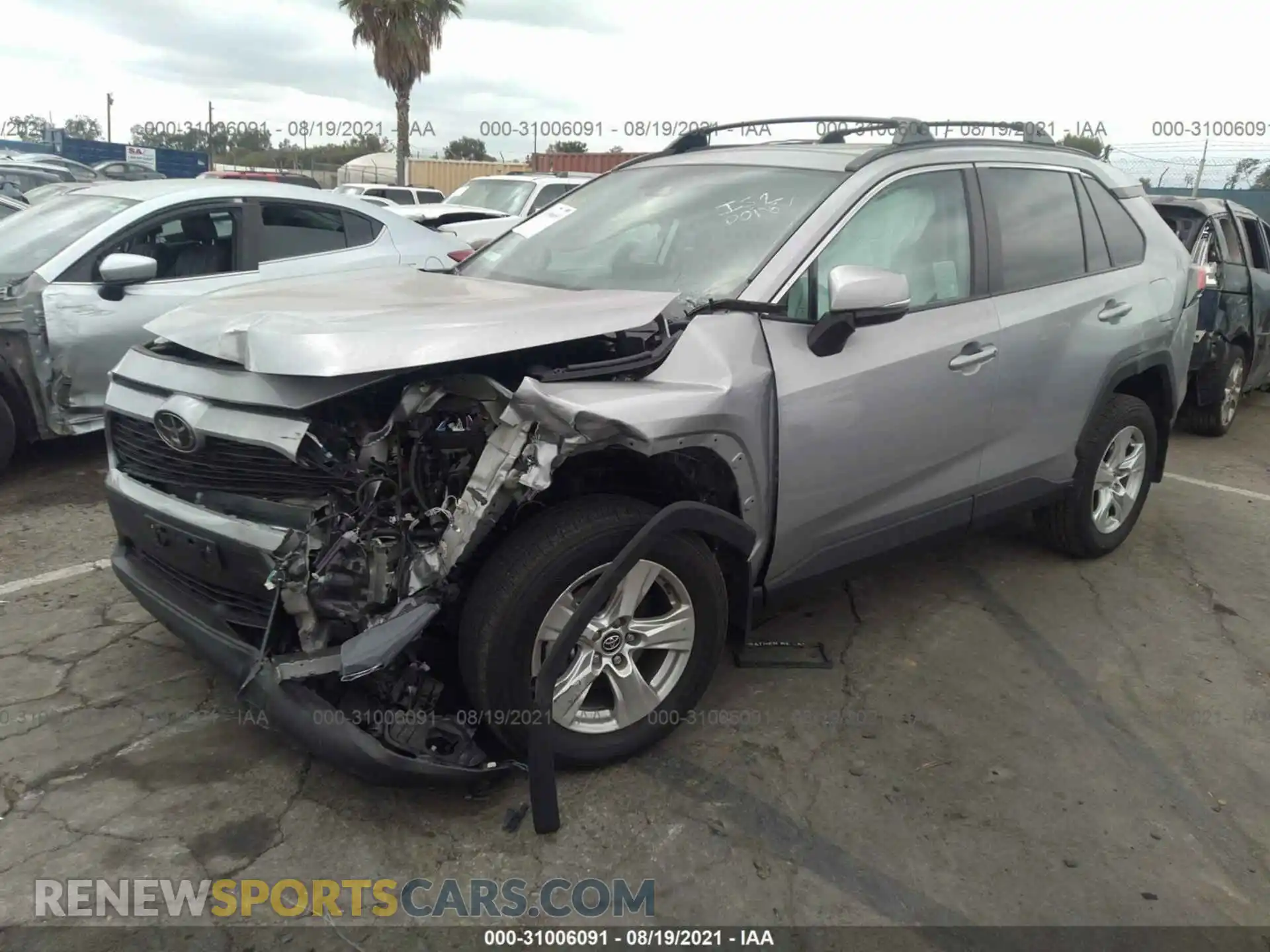 2 Photograph of a damaged car 2T3W1RFV5LW070995 TOYOTA RAV4 2020