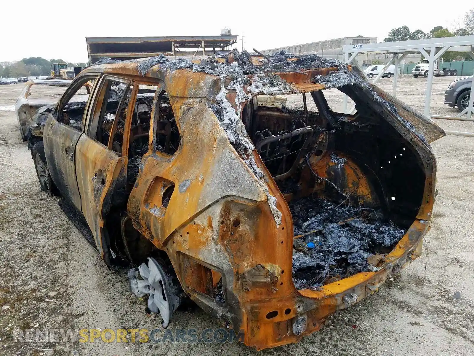 3 Photograph of a damaged car 2T3W1RFV6LC049235 TOYOTA RAV4 2020