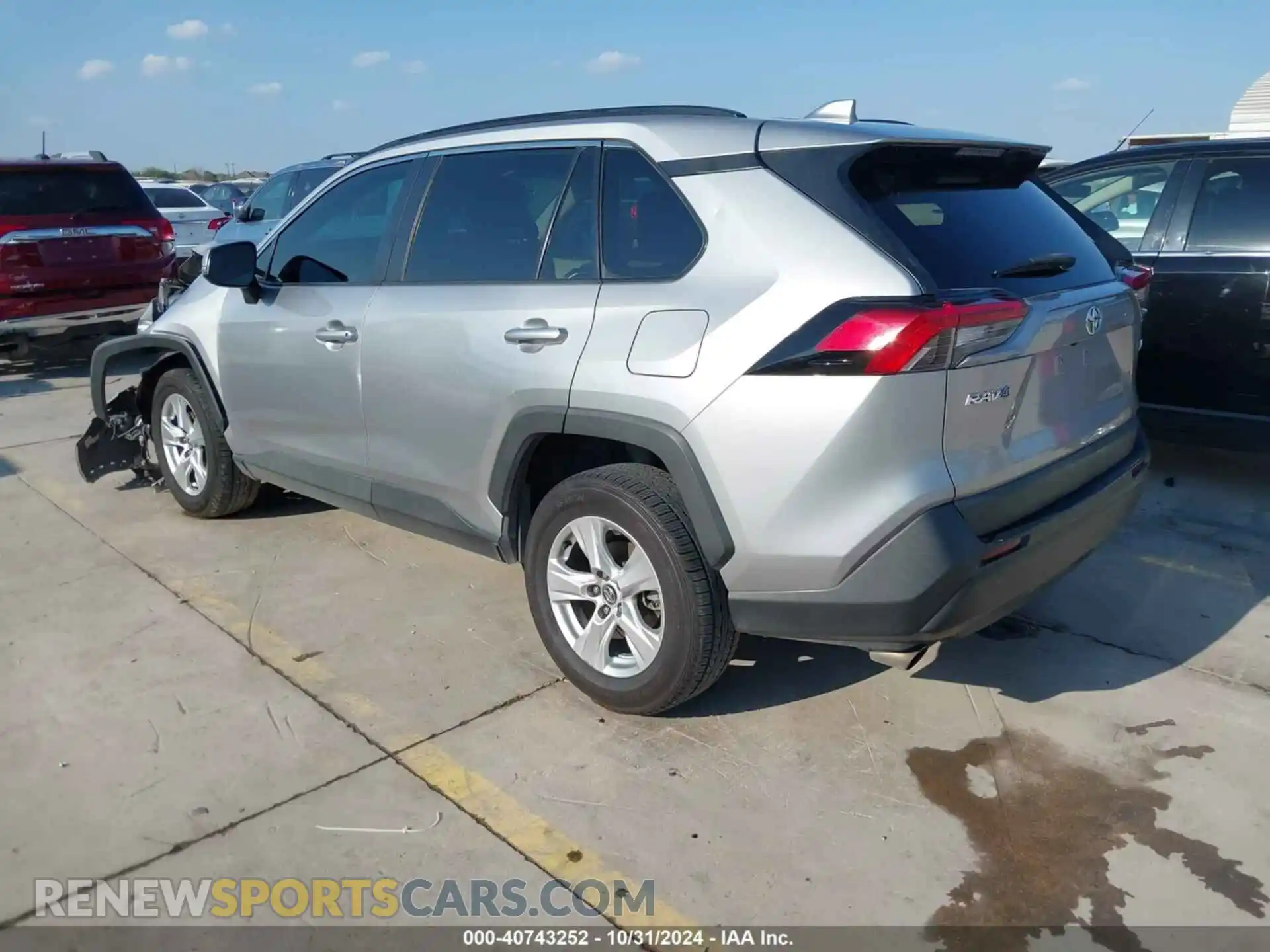 3 Photograph of a damaged car 2T3W1RFV6LW082072 TOYOTA RAV4 2020