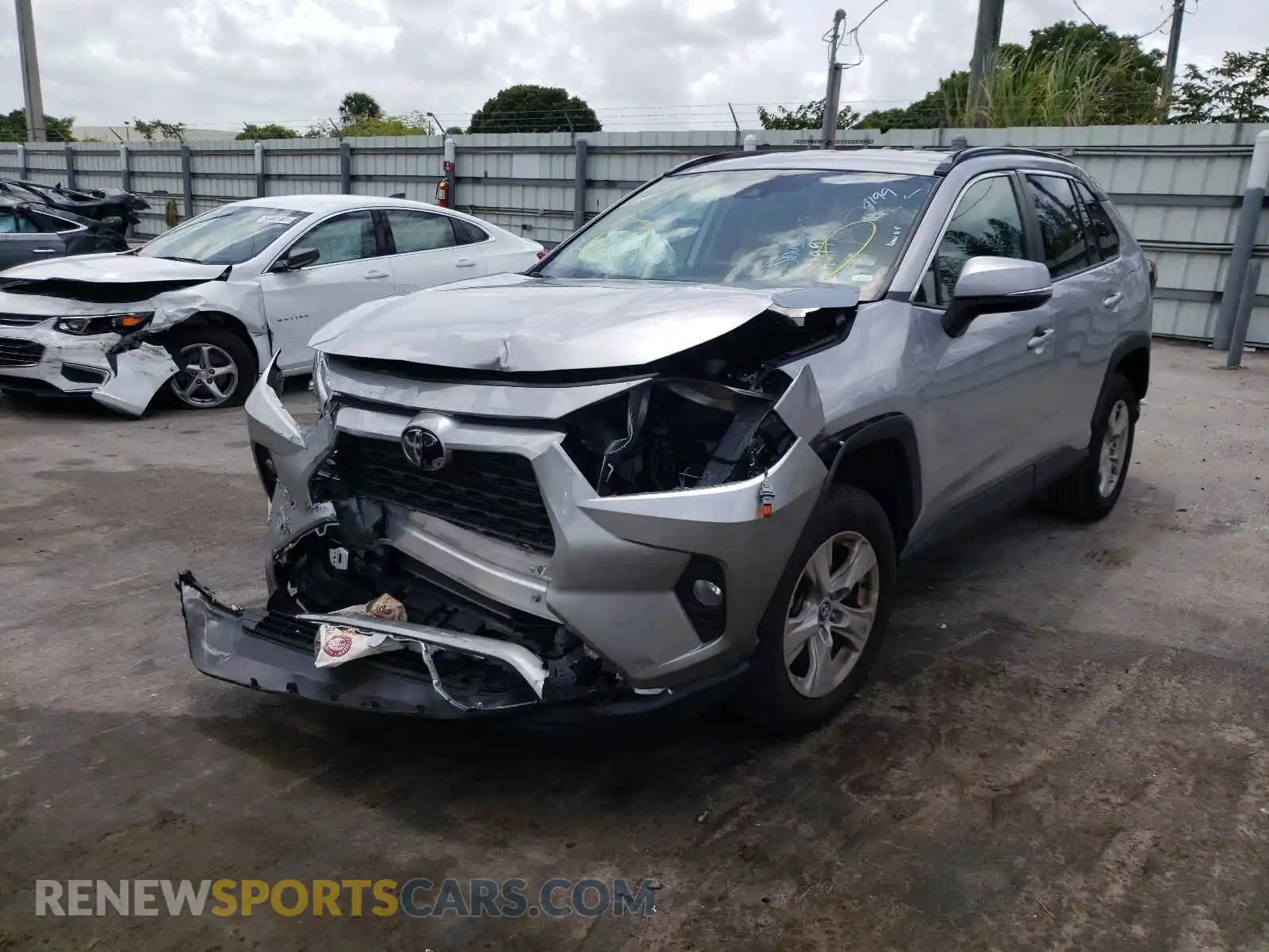 2 Photograph of a damaged car 2T3W1RFV7LC034856 TOYOTA RAV4 2020