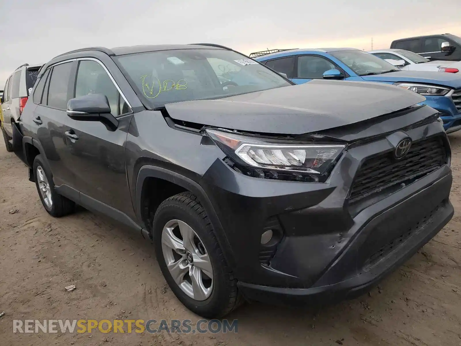 1 Photograph of a damaged car 2T3W1RFV7LC051804 TOYOTA RAV4 2020