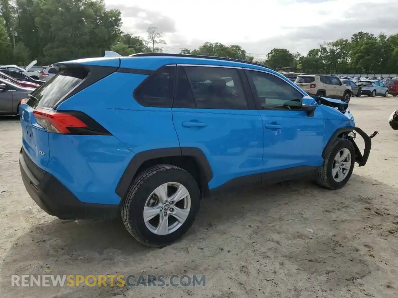 3 Photograph of a damaged car 2T3W1RFV7LC064147 TOYOTA RAV4 2020