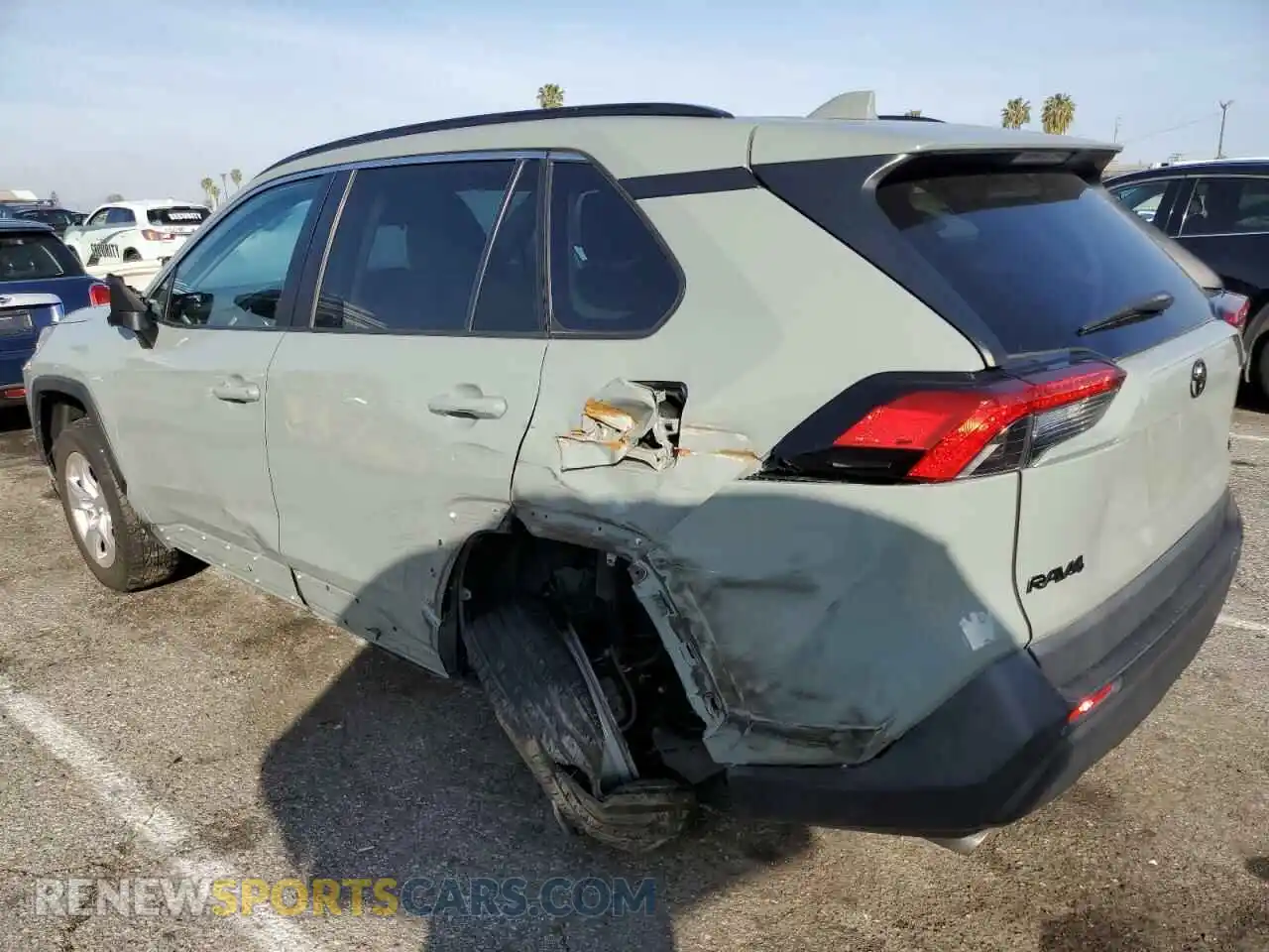 2 Photograph of a damaged car 2T3W1RFV7LW074420 TOYOTA RAV4 2020