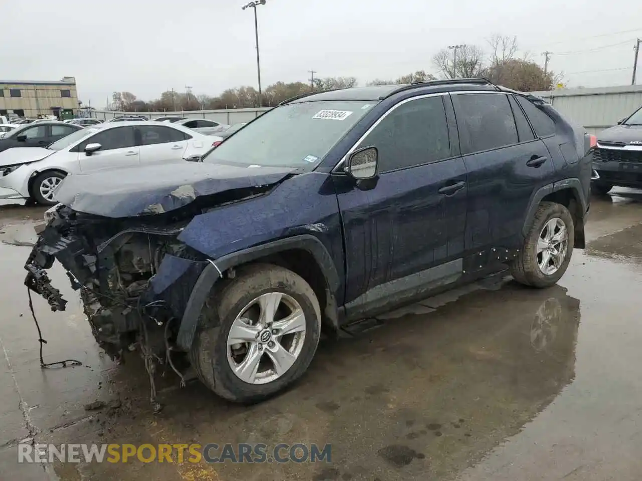 1 Photograph of a damaged car 2T3W1RFV7LW080766 TOYOTA RAV4 2020