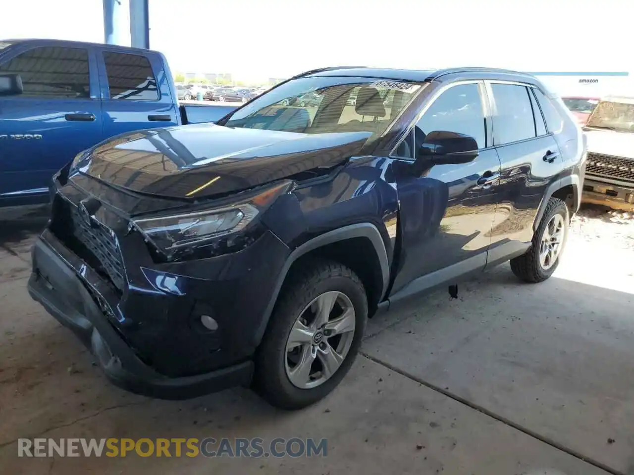 1 Photograph of a damaged car 2T3W1RFV7LW094098 TOYOTA RAV4 2020