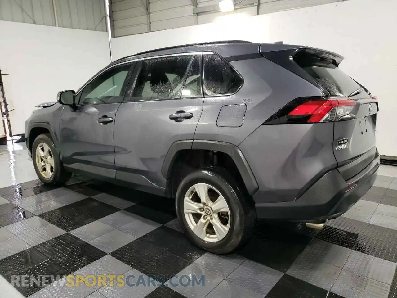 2 Photograph of a damaged car 2T3W1RFV8LW090853 TOYOTA RAV4 2020
