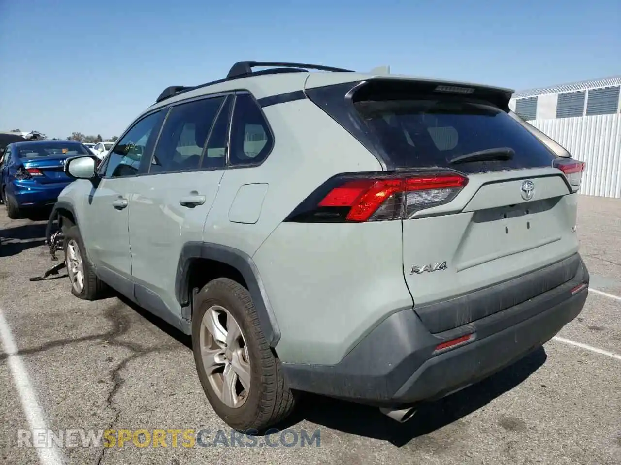 3 Photograph of a damaged car 2T3W1RFV9LC044594 TOYOTA RAV4 2020
