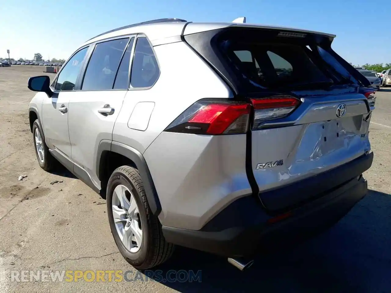 3 Photograph of a damaged car 2T3W1RFV9LC059984 TOYOTA RAV4 2020