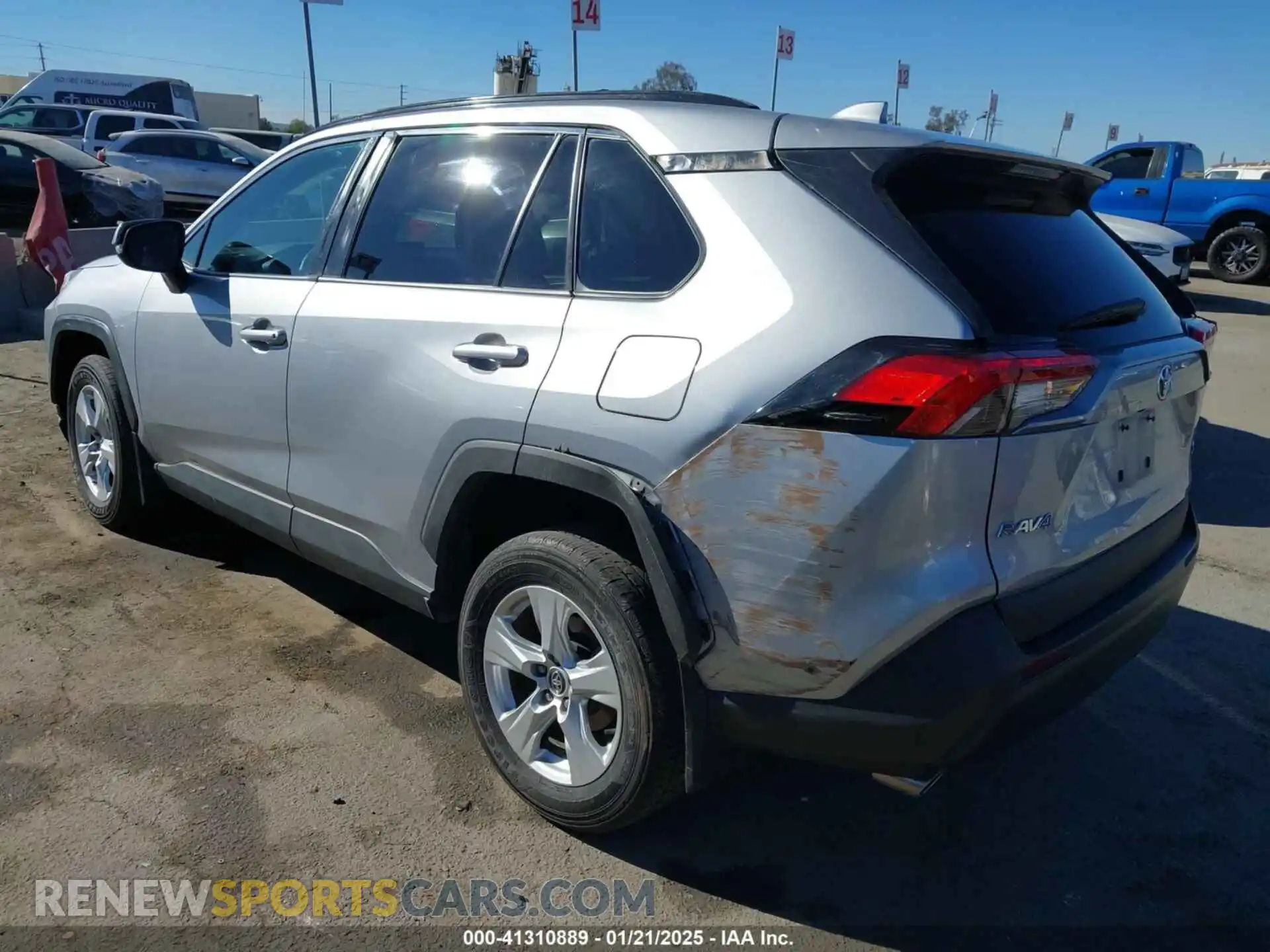 3 Photograph of a damaged car 2T3W1RFV9LW087203 TOYOTA RAV4 2020