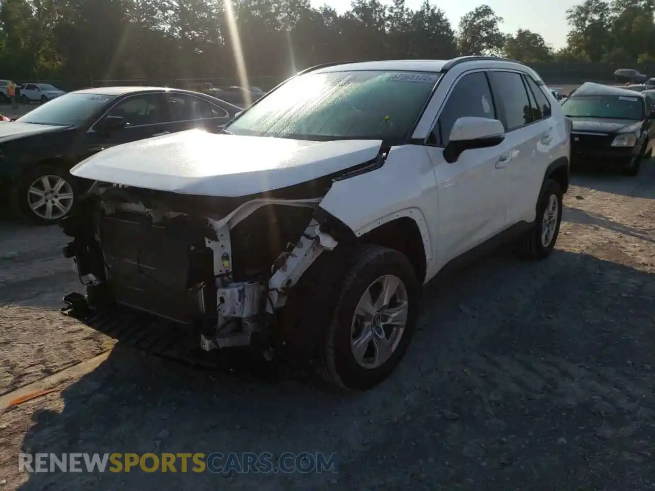 2 Photograph of a damaged car 2T3W1RFVXLC075711 TOYOTA RAV4 2020