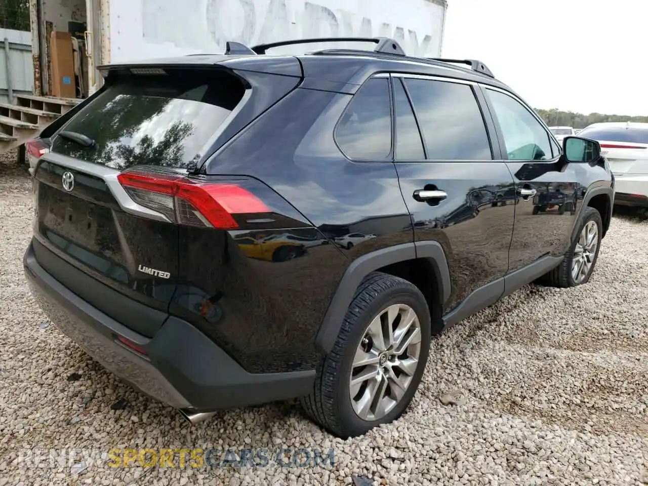 3 Photograph of a damaged car 2T3Y1RFV1LC076724 TOYOTA RAV4 2020