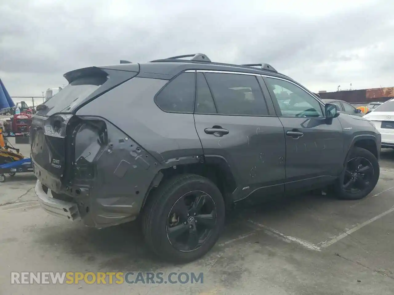 3 fotografías del automóvil dañado 4T3EWRFV2LU001971 TOYOTA RAV4 2020