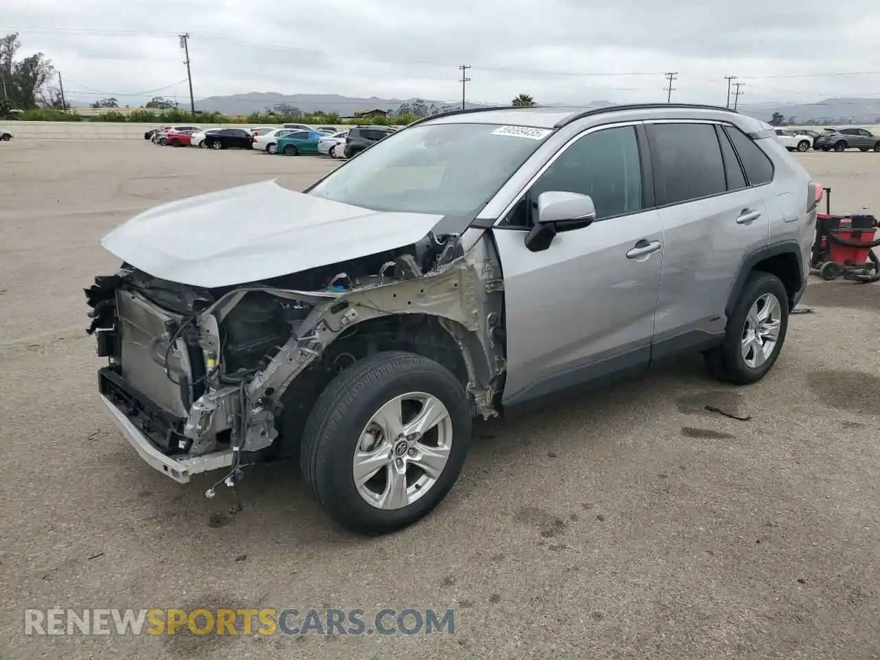 1 Photograph of a damaged car 4T3R6RFV5LU001836 TOYOTA RAV4 2020