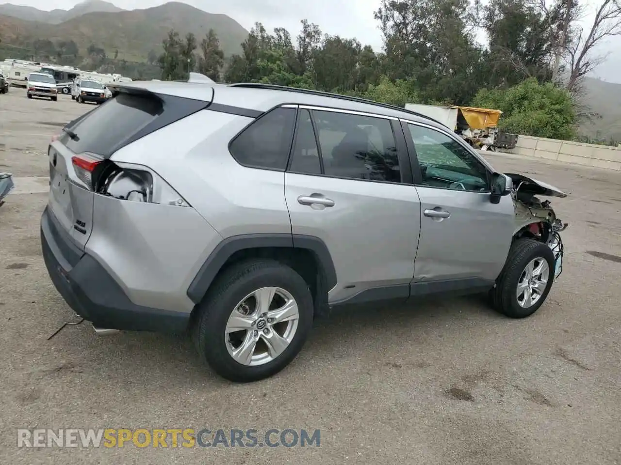 3 Photograph of a damaged car 4T3R6RFV5LU001836 TOYOTA RAV4 2020