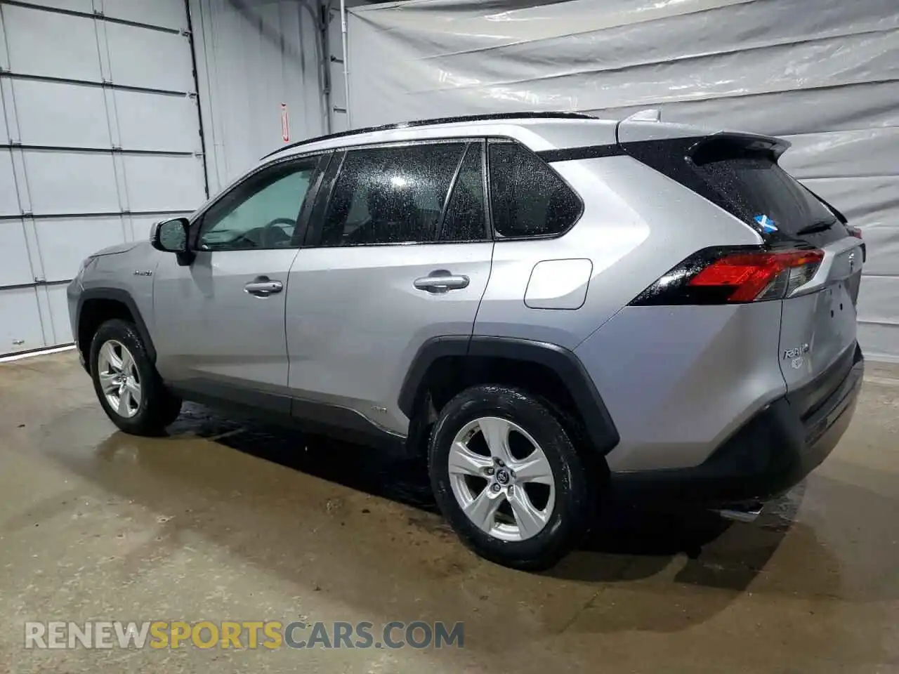 2 Photograph of a damaged car 4T3RWRFV0LU009343 TOYOTA RAV4 2020
