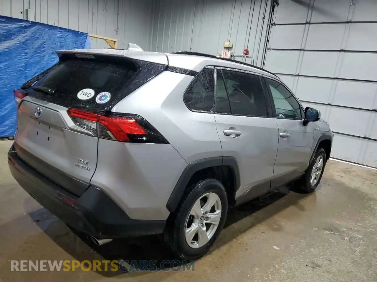 3 Photograph of a damaged car 4T3RWRFV0LU009343 TOYOTA RAV4 2020