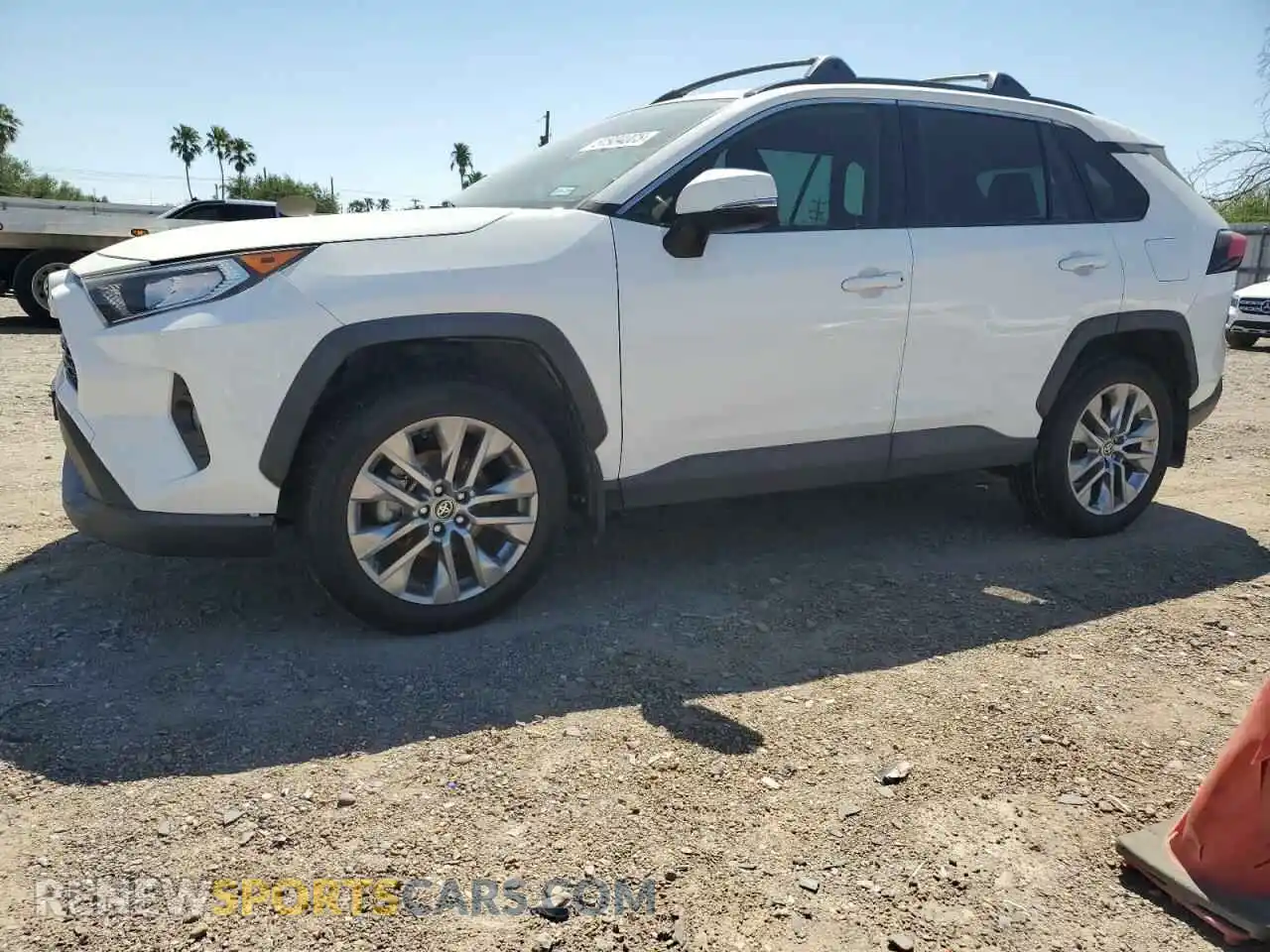 1 Фотография поврежденного автомобиля JTMA1RFV2LD064711 TOYOTA RAV4 2020