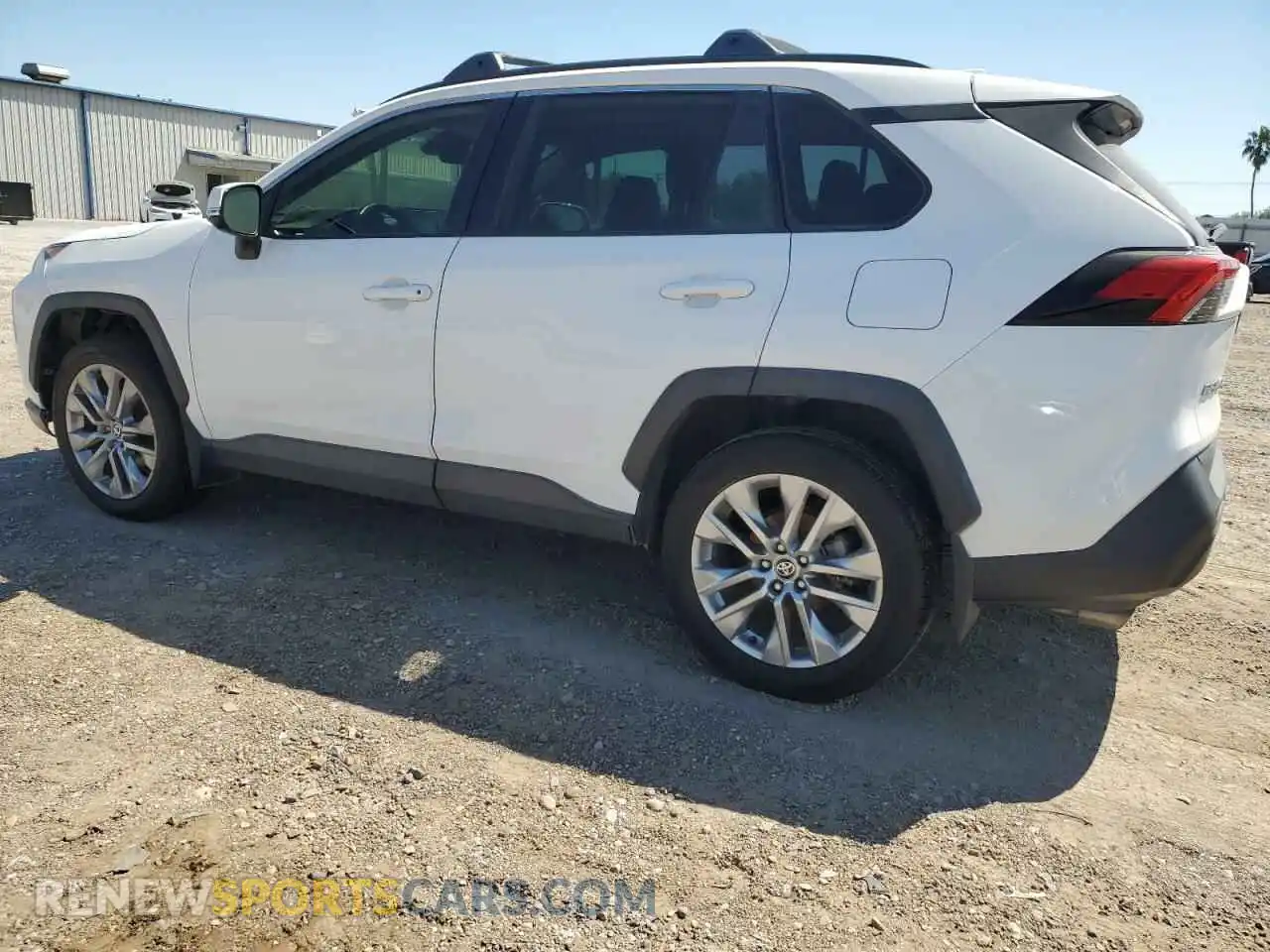 2 Фотография поврежденного автомобиля JTMA1RFV2LD064711 TOYOTA RAV4 2020