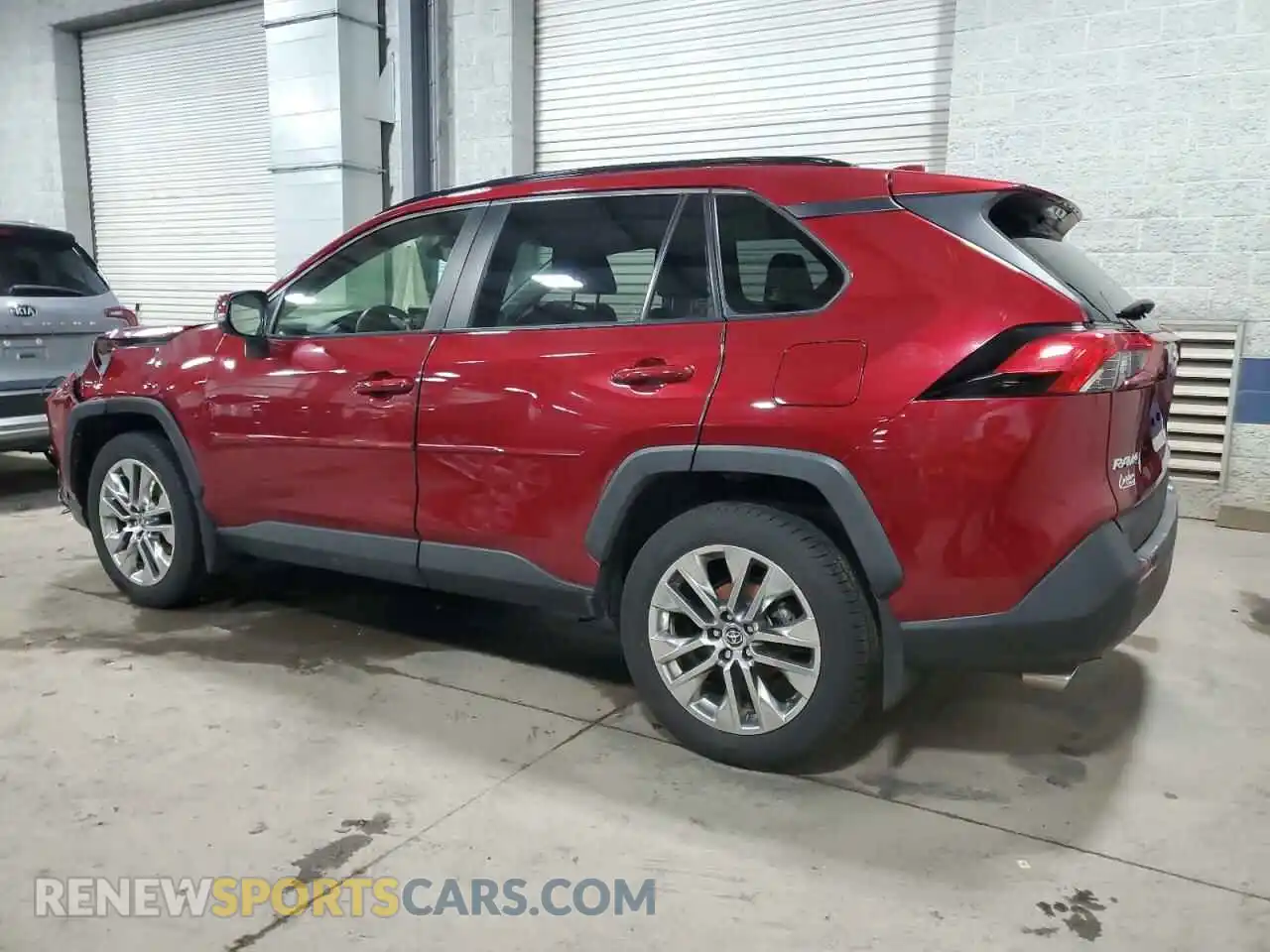 2 Photograph of a damaged car JTMA1RFV3LD061400 TOYOTA RAV4 2020