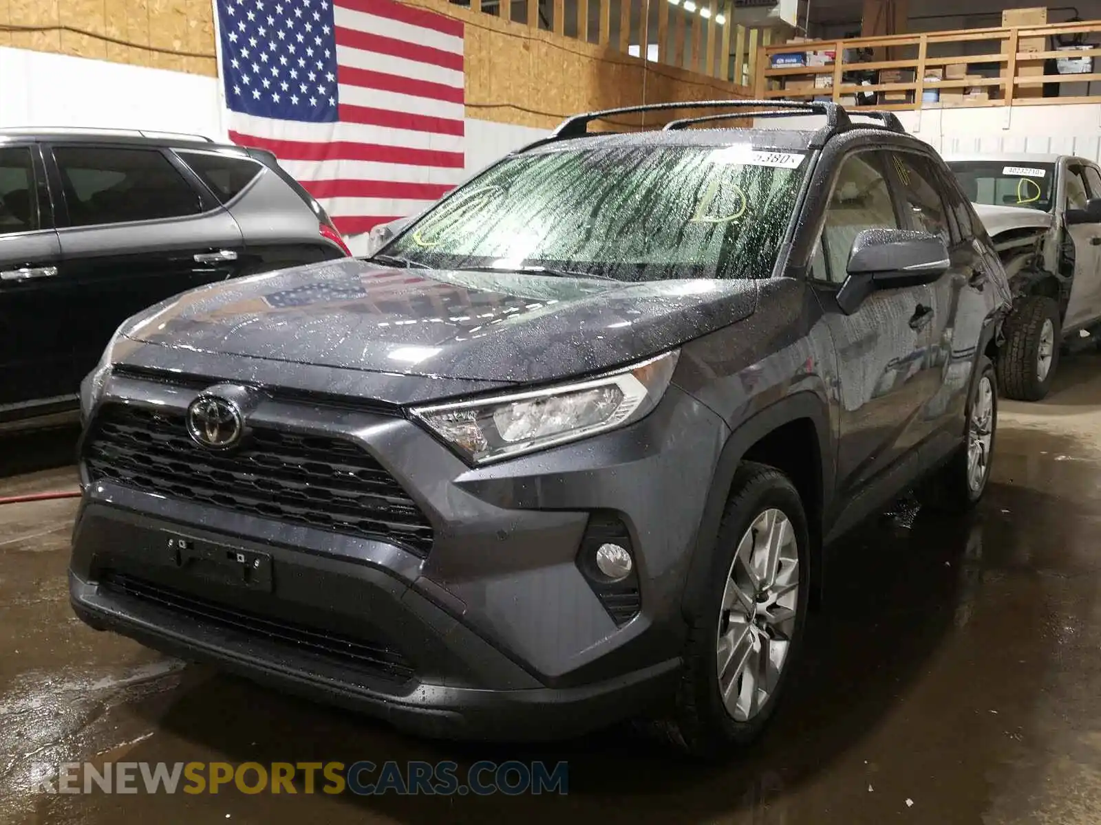 2 Photograph of a damaged car JTMA1RFV7LD530780 TOYOTA RAV4 2020