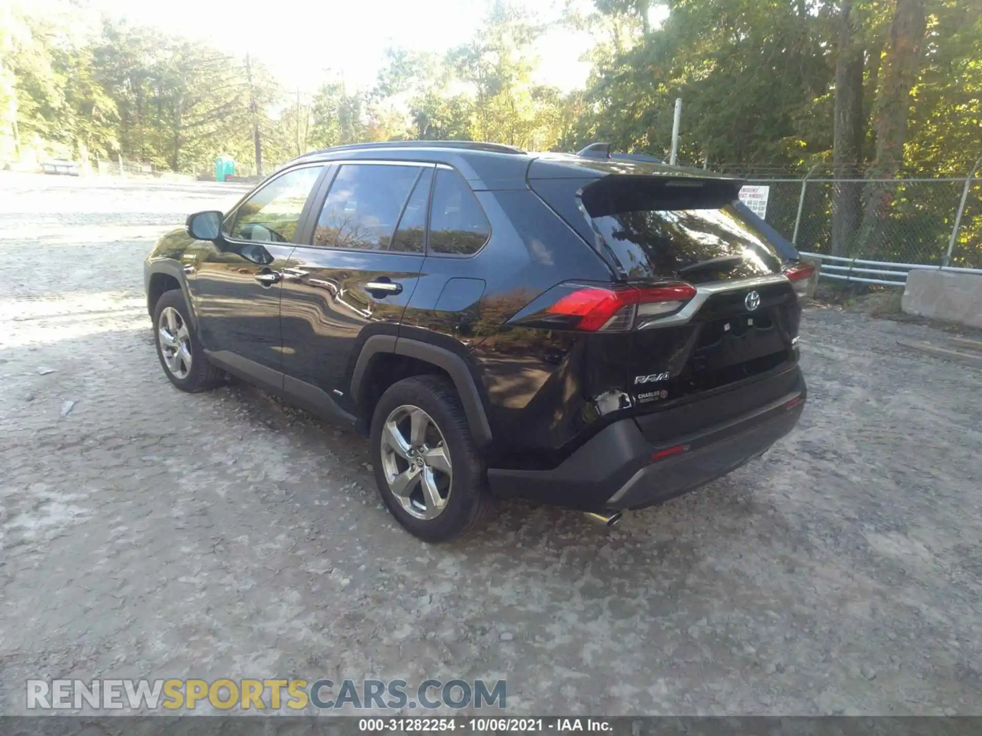 3 Photograph of a damaged car JTMDWRFV2LD534007 TOYOTA RAV4 2020