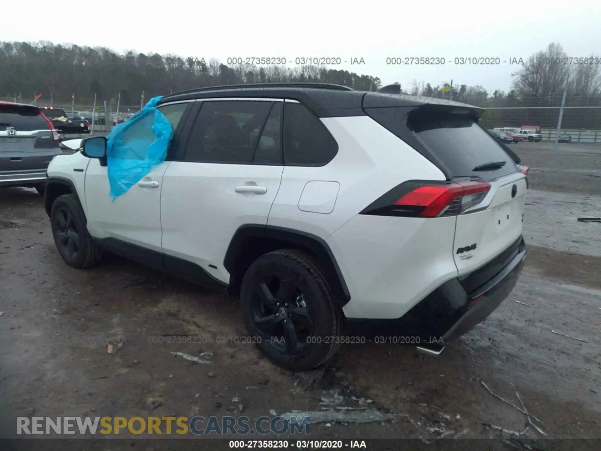 3 Photograph of a damaged car JTMEWRFV1LD525237 TOYOTA RAV4 2020