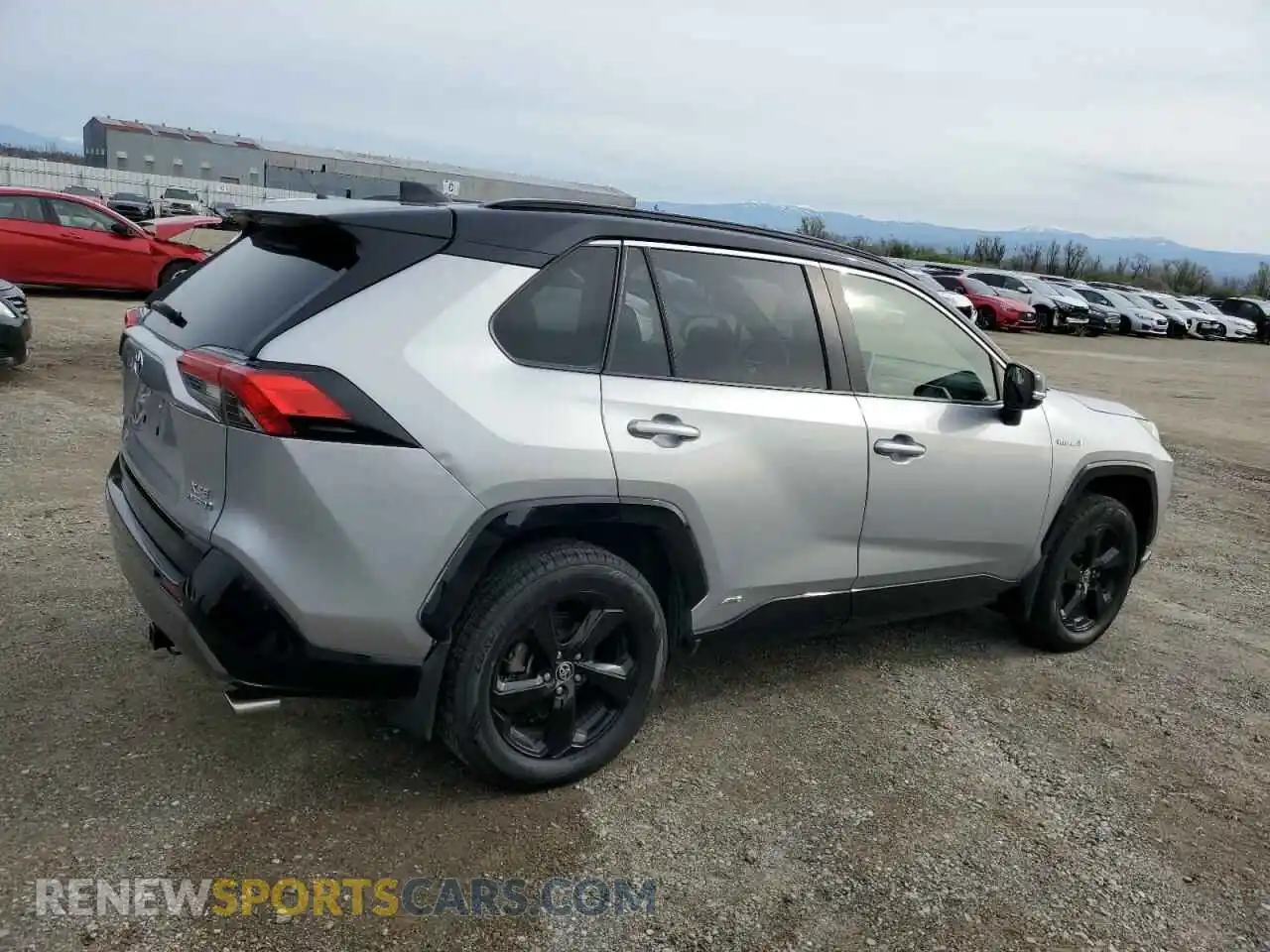 3 Photograph of a damaged car JTMEWRFV1LJ042574 TOYOTA RAV4 2020