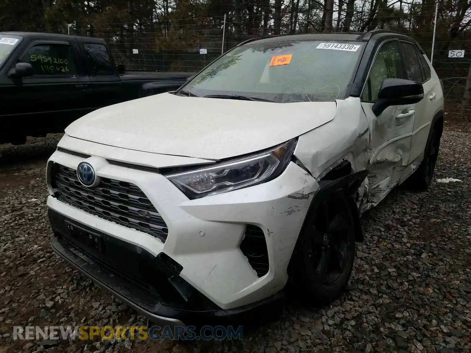 2 Photograph of a damaged car JTMEWRFV2LJ048299 TOYOTA RAV4 2020