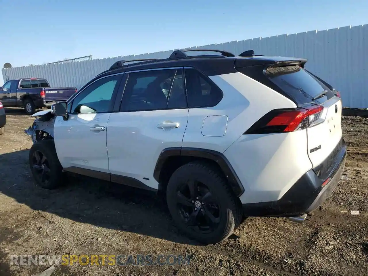 2 Фотография поврежденного автомобиля JTMEWRFV7LJ042577 TOYOTA RAV4 2020