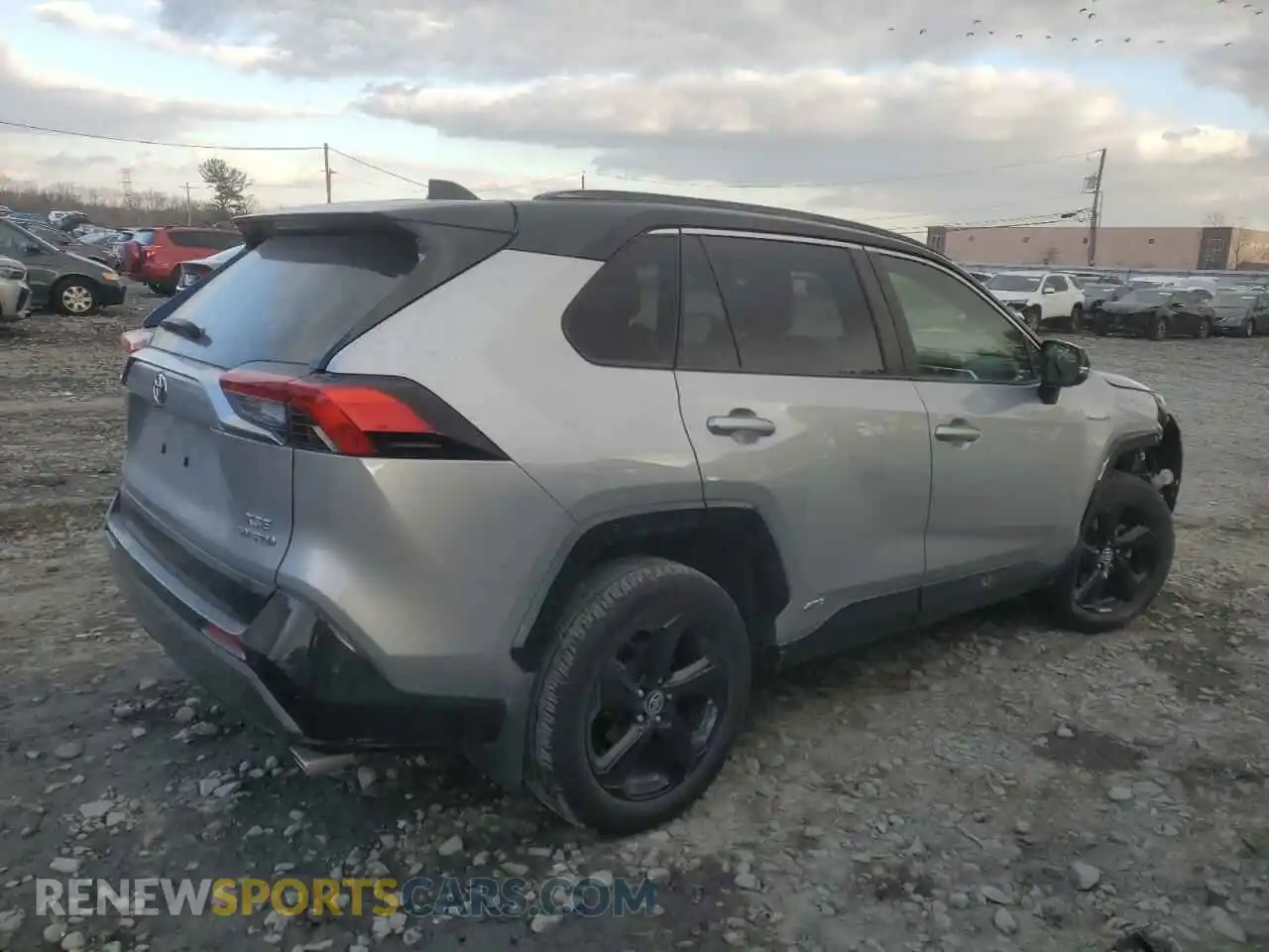 3 Photograph of a damaged car JTMEWRFV9LJ030348 TOYOTA RAV4 2020