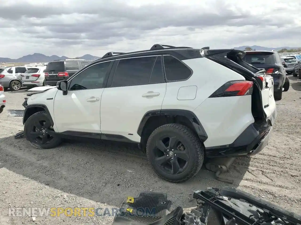 2 Photograph of a damaged car JTMEWRFVXLD528668 TOYOTA RAV4 2020
