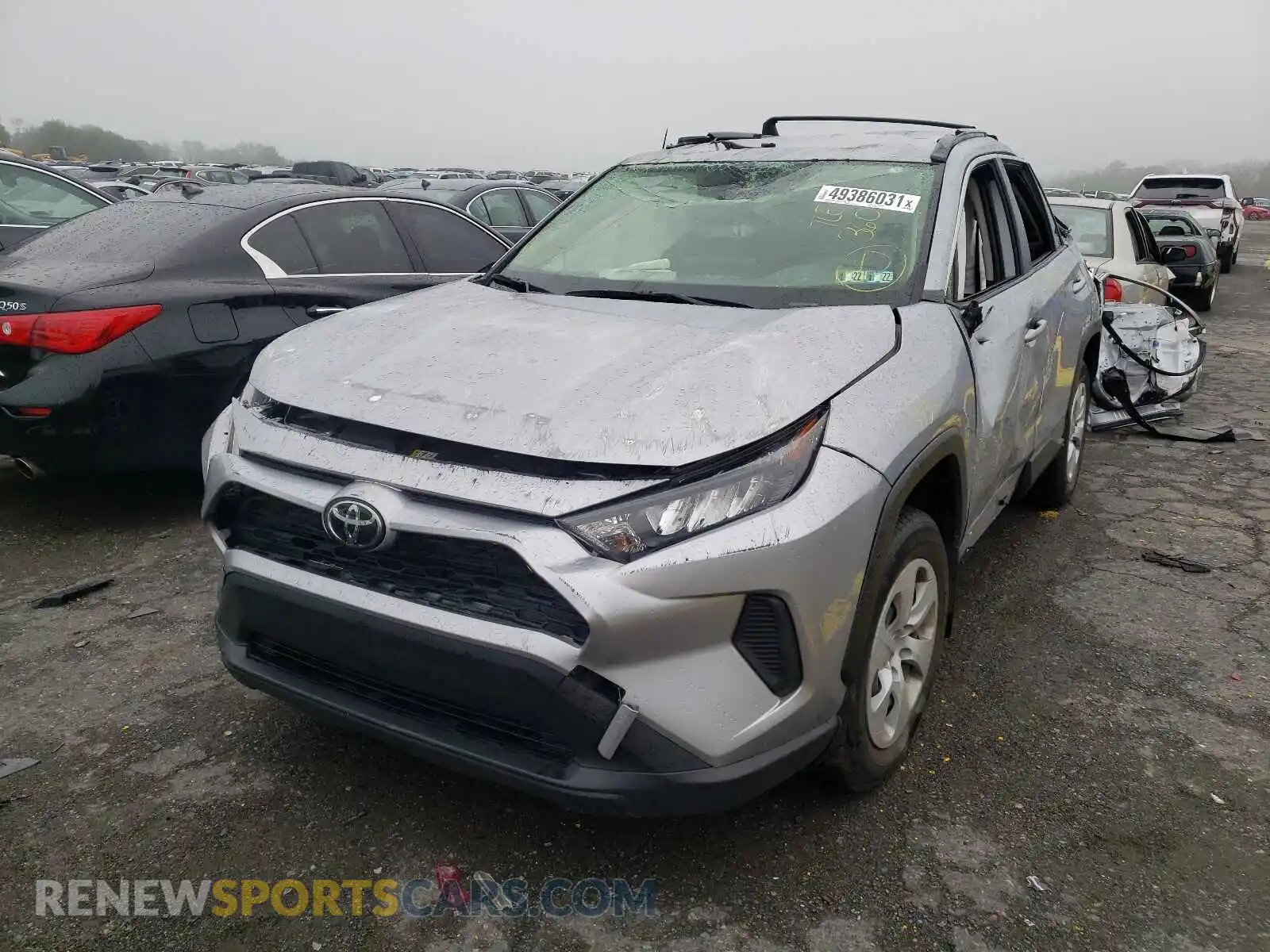 2 Photograph of a damaged car JTMF1RFV0LD051154 TOYOTA RAV4 2020