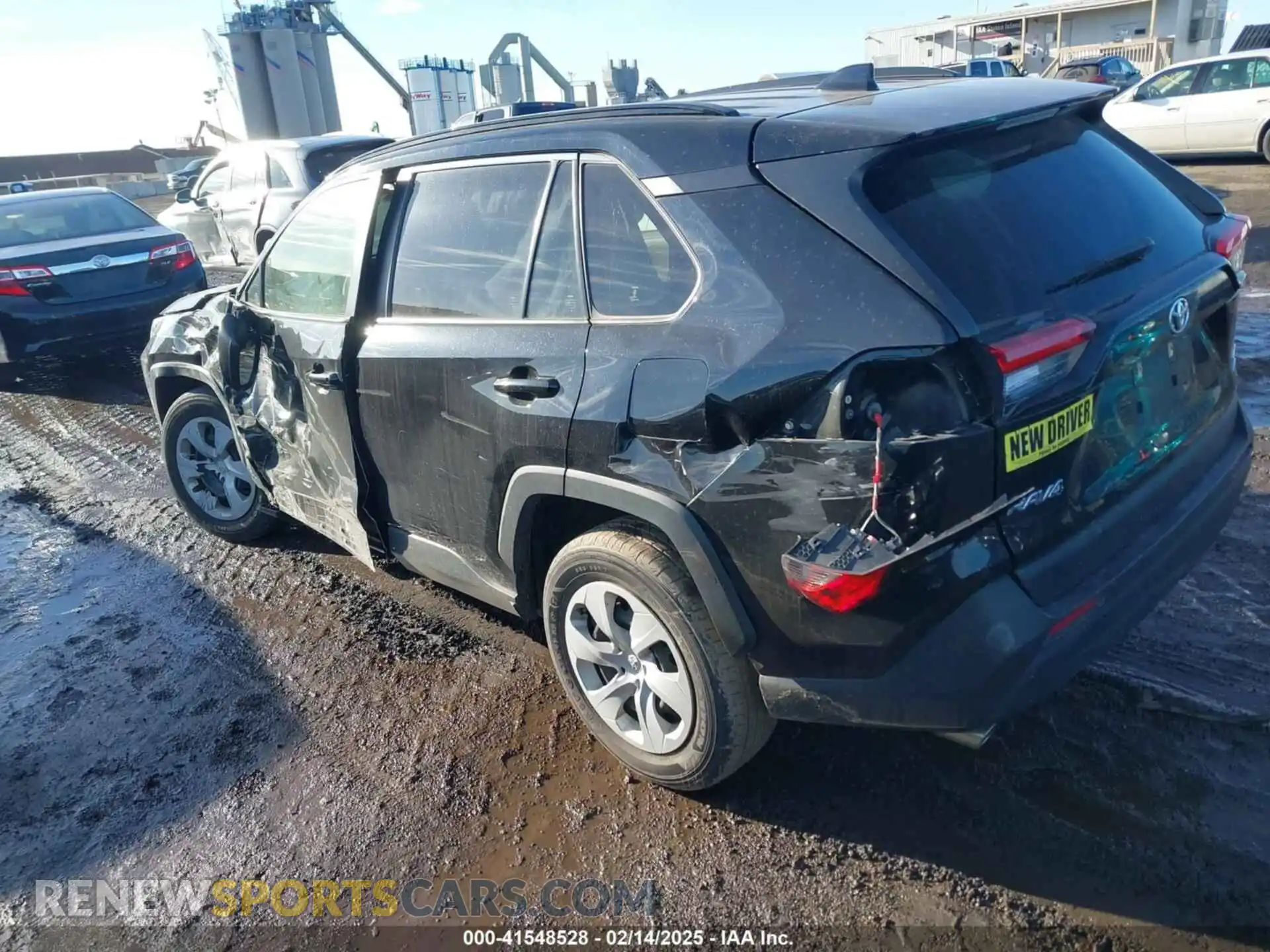 3 Photograph of a damaged car JTMF1RFV4LD058513 TOYOTA RAV4 2020